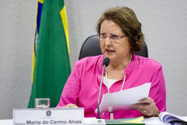 Maria do Carmo deixa Secretaria para votar impeachment da presidente Dilma