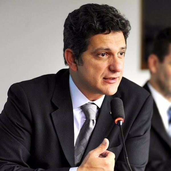 Para Rogério, decisão do PSB não altera posição do PT