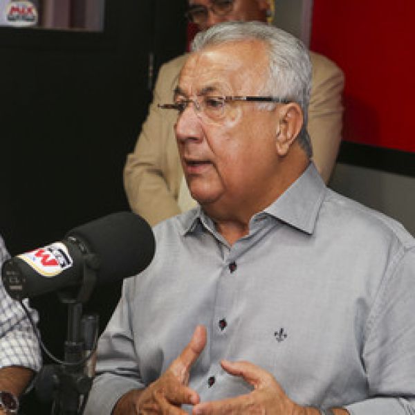 “PSB se precipitou ao deixar governo”, diz JB