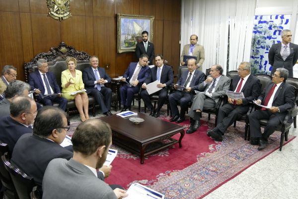 Em Brasília, Jackson Barreto discute incentivos para pequenas e micros empresas