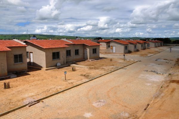 Mais de três mil pessoas serão beneficiadas com casas em Tobias Barreto