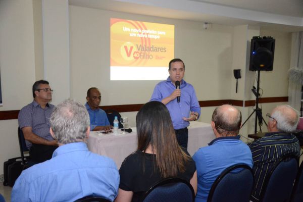 Valadares Filho avisa: “No nosso Governo, tudo que farei pelo turismo será ouvindo seus dirigentes”
