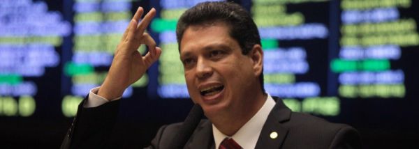 Márcio Macêdo: envergonhado, Senado não retirou direitos políticos de Dilma