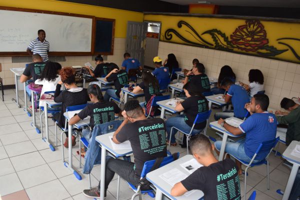 Ipea mostra papel crucial da escola para afastar jovens do crime