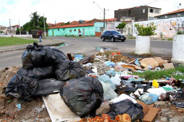 Prefeitura não paga e Cavo suspende coleta de lixo a partir deste sábado