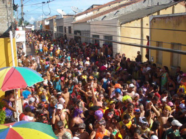 Crise: Neópolis pode não ter Carnaval em 2017