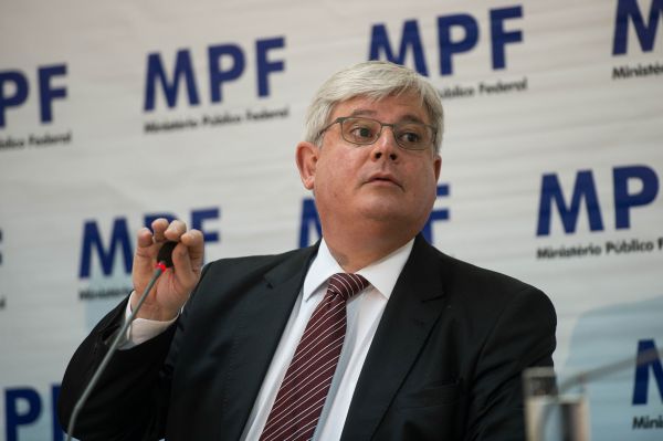 MPF diz que Câmara colocou o país em marcha a ré no combate à corrupção