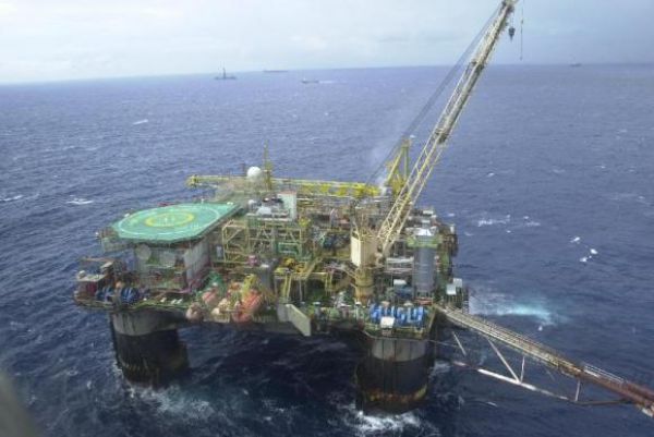 MPF quer compensação ecológica por vazamento de 7 mil litros de óleo em Sergipe