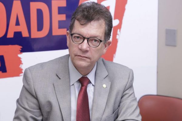 “Estou priorizando minha reeleição”, afirma Laércio Oliveira
