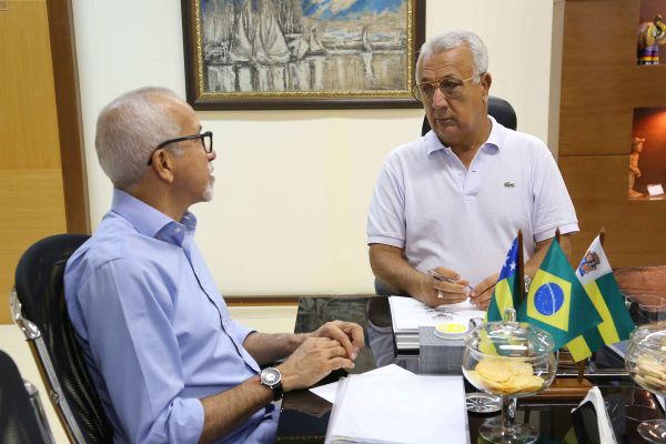 Governador discute parcerias com a prefeitura de Aracaju