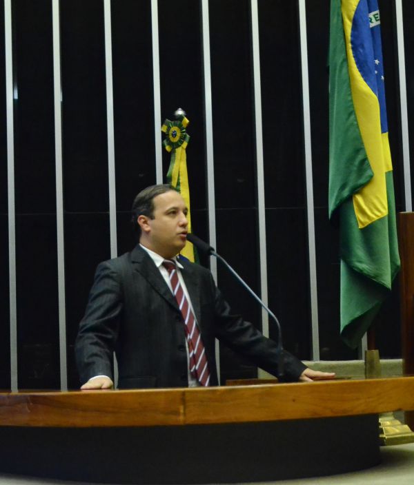 Valadares Filho diz que Congresso deve priorizar aprovação da Reforma Política