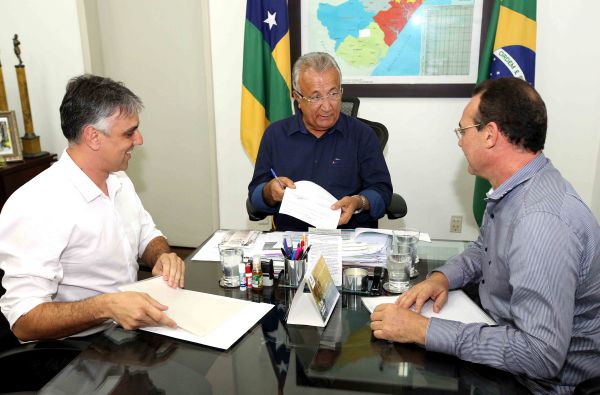 Parceria entre governo do Estado e Federal fortalece ações de combate à seca em Sergipe