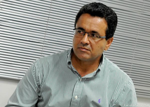 Luiz Roberto assume presidência da Emsurb e PMA fará novo contrato emergencial do lixo