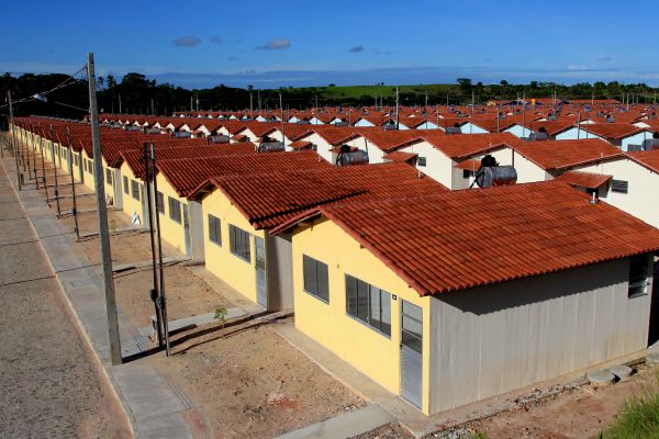 Dez mil pessoas serão beneficiadas com entrega 1.963 casas em Estância e Tobias Barreto