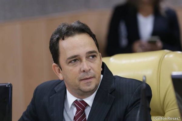 Vereador cobra tramitação de proposta que reduz recesso na Câmara de Aracaju