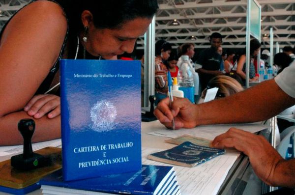 Aracaju: vagas de emprego para as áreas de gestão, biblioteconomia e TI
