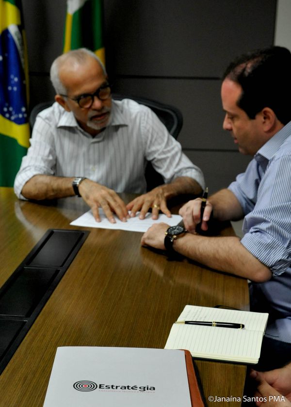 Edvaldo se reúne com André para solicitar liberação de recursos para Aracaju