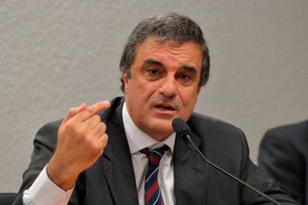 Continuam abertas incrições para palestra do ex-ministro José Eduardo Cardozo no TCE