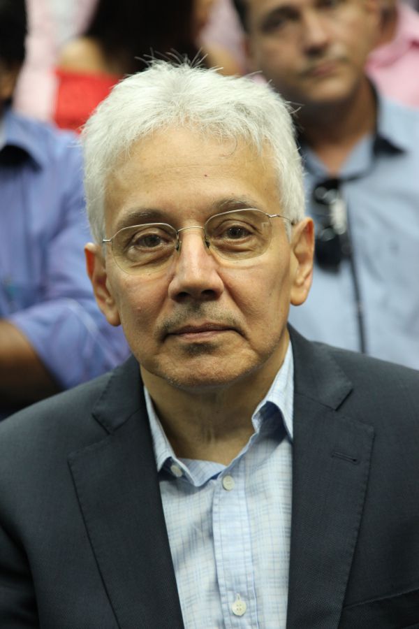 “Sergipe tem sido um dos estados mais afetados pela crise econômica”, afirma José Augusto Carvalho