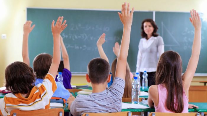 Até 2022, prefeituras não terão dinheiro para pagar professor, alerta especialista
