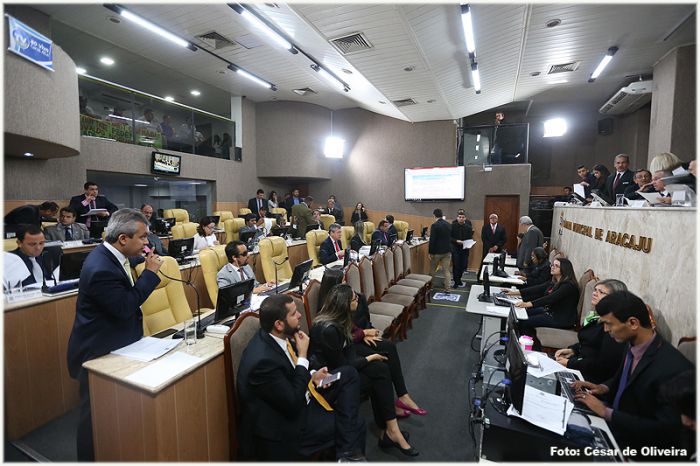 Com 39 emendas, Lei Orçamentária Anual (LOA) é aprovada na Câmara Municipal