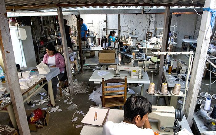 Grifes Animale e a A. Brand mantinham imigrantes em trabalho análogo ao escravo