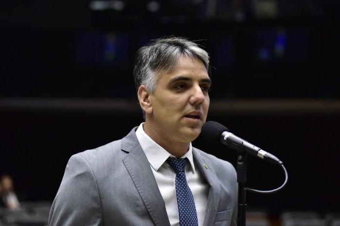 “O país precisa de reformas”, diz Fábio Reis