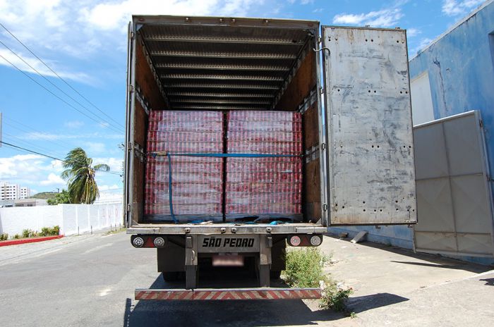 80 mil latas de cervejas são apreendidas pela Secretaria da Fazenda em Cristinápolis