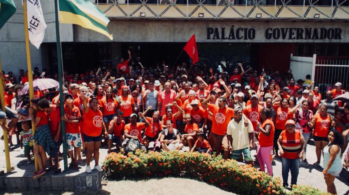 Movimento Sem-Teto propõe mutirão para a construção de moradias populares