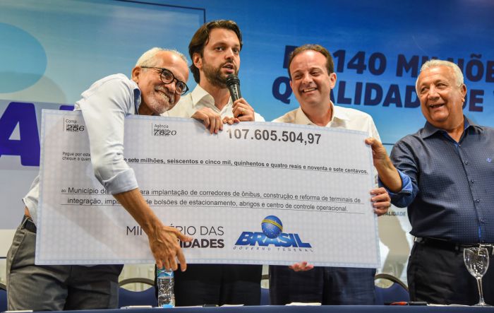Prefeitura e Governo Federal assinam convênio para execução do Plano de Mobilidade Urbana