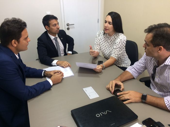 Adepol cria comissão para capacitar delegados no combate à corrupção