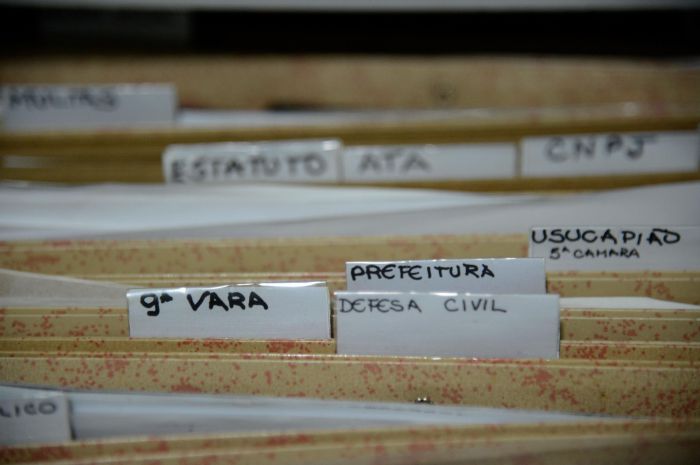 Câmara analisa 15 projetos apresentados por comissão para reduzir a burocracia no País