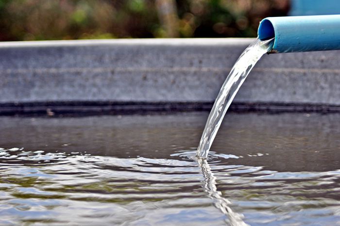 Cerca de 80% da água consumida nas cidades vira esgoto