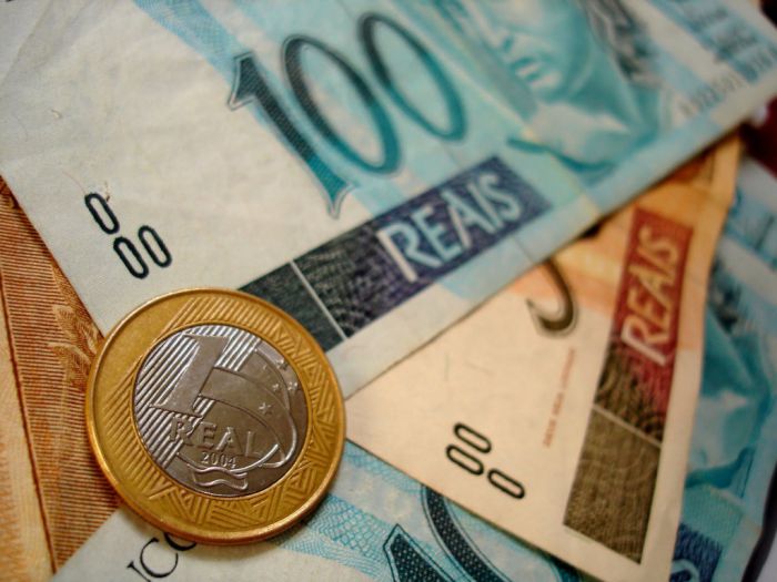 Governo Federal propõe salário mínimo de R$ 1.002 para 2019