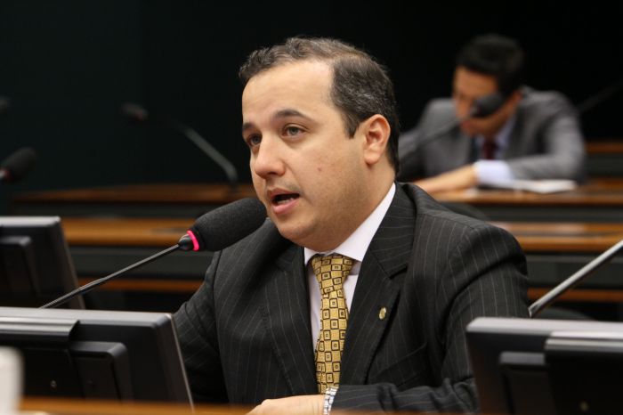 Valadares Filho espera que Belivaldo realize auditoria na gestão de Almeida Lima