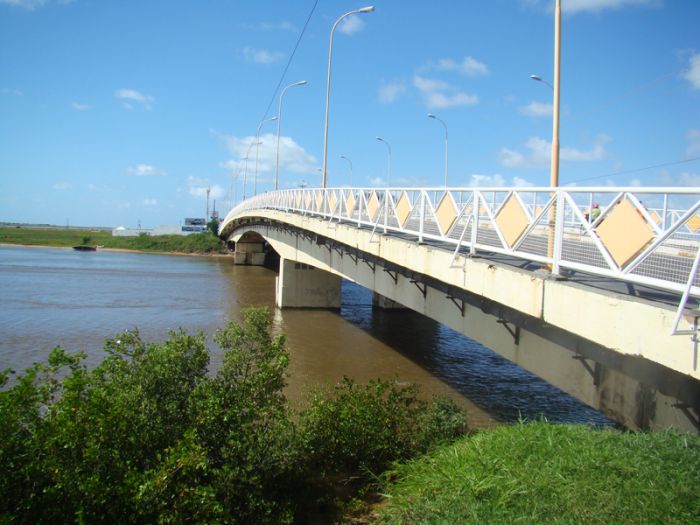 Prefeitura afirma que ponte da Coroa do Meio não possui risco de desabamento