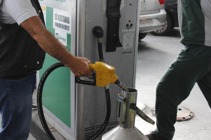 Postos de combustíveis podem ser multados em até R$ 1 milhão por cobranças exorbitantes