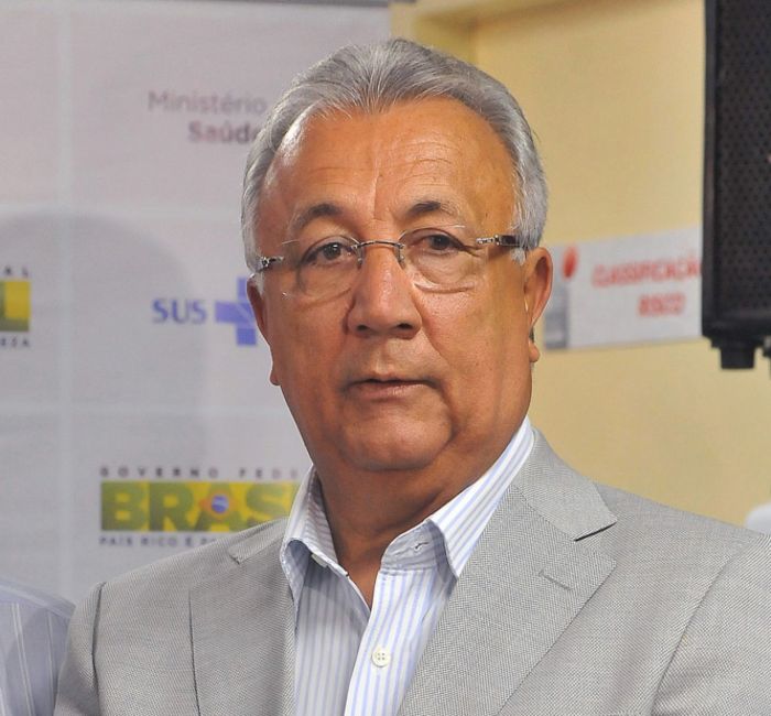 Jackson entra com ação para punir autores da falsa carta de Marcelo Déda