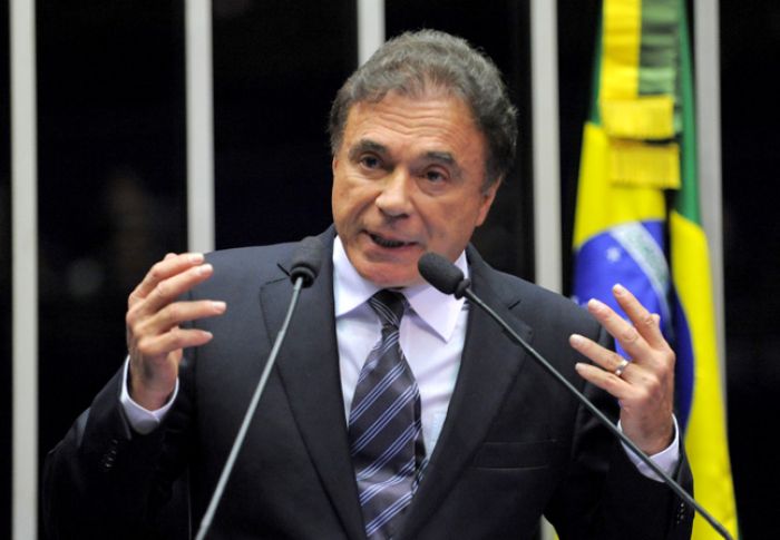 Álvaro Dias afirma que o 'Podemos' em Sergipe está livre para coligações