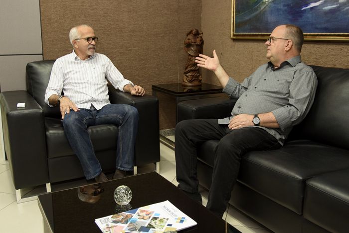 Edvaldo e Belivaldo firmam acordo para reduzir transtornos gerados por obras da Deso