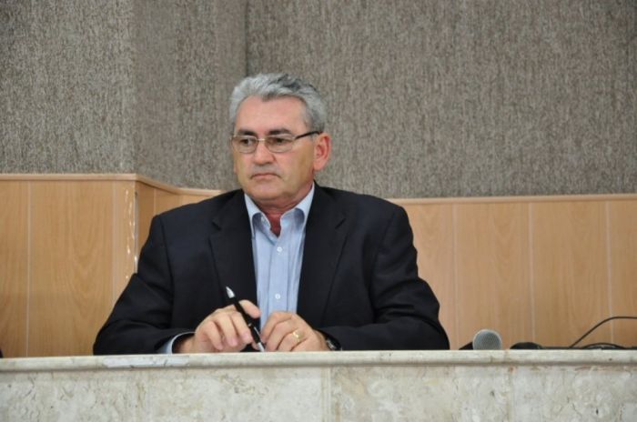 Diretor do Hospital Cirurgia e filho são detidos por porte ilegal de arma de fogo
