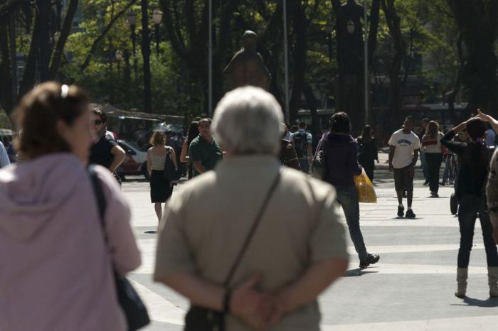 Em 2060, 1/4 da população terá mais de 65 anos, aponta IBGE