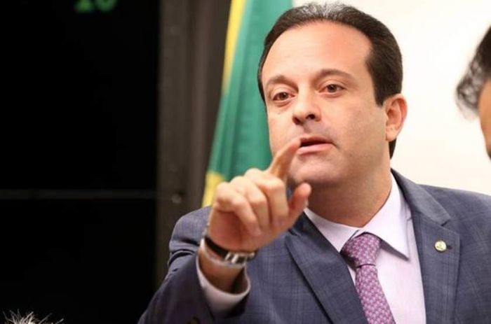André afirma que Fábio Henrique, mesmo ao lado dos Valadares, votará nele para o Senado
