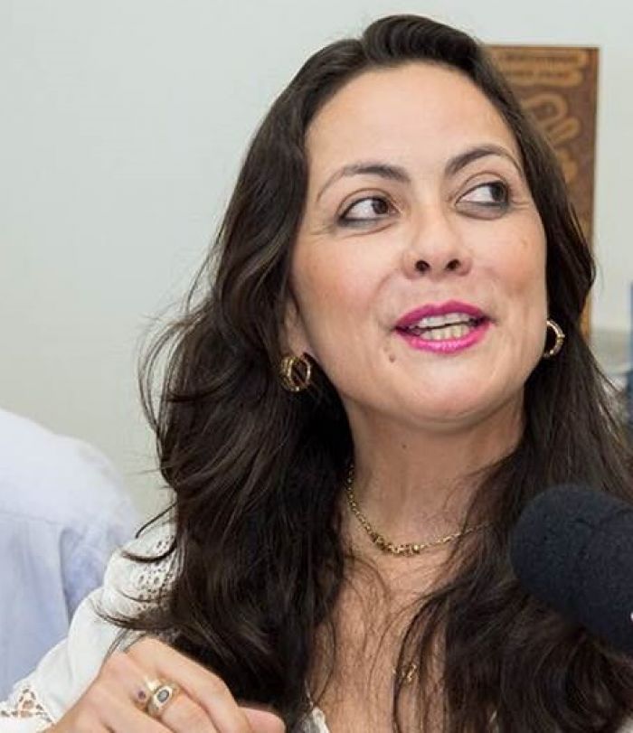 Ana Alves, filha de João e Maria do Carmo, confirma pré-candidatura a estadual