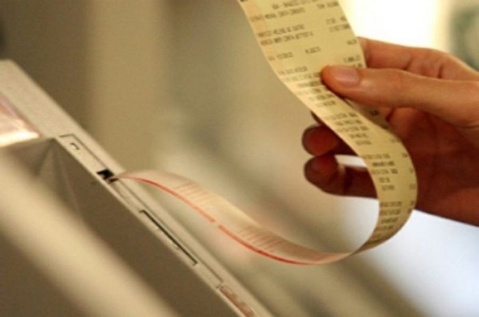 Proposta obriga bancos a oferecer opção de encerramento de contas por meio eletrônico