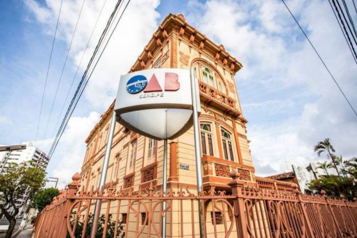 OAB pode reajustar anuidade hoje
