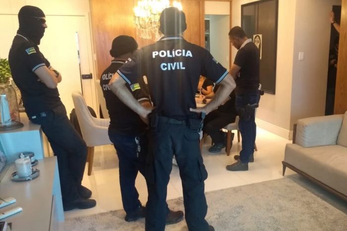 Dois ex-prefeitos sergipanos presos em operação