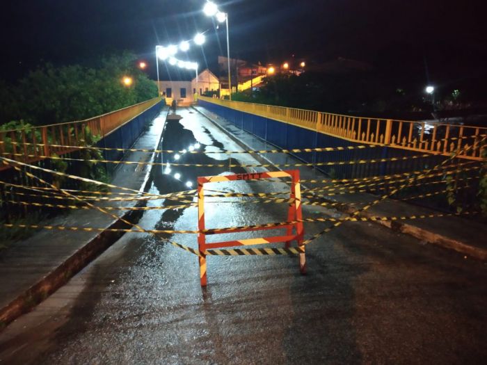 Defesa Civil interdita ponte em Estância e acompanha situações de risco em todo o Estado