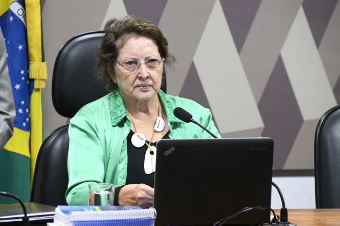 Senadora apela para que Petrobras desista de desocupar sua sede em Aracaju