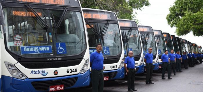 Empresas de ônibus anunciam queda de 53% no número de passageiros